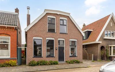 Sluisstraat 2