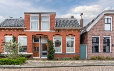 Sluisstraat 4