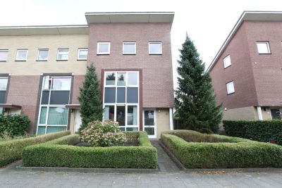 Hildegard van Bingenweg 51