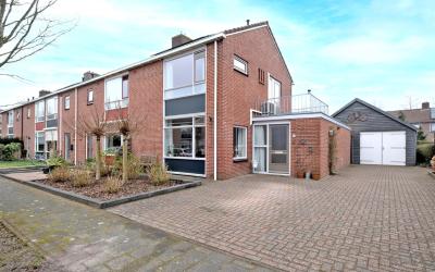 Violenstraat 18