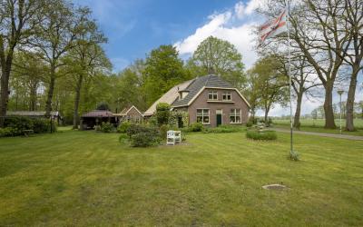 Smalbroek 28