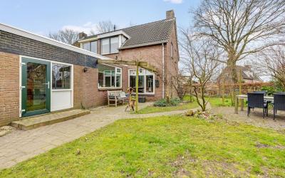 Esstraat 16