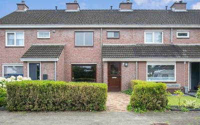 Carry van Bruggenstraat 11