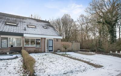 Middelweg 2