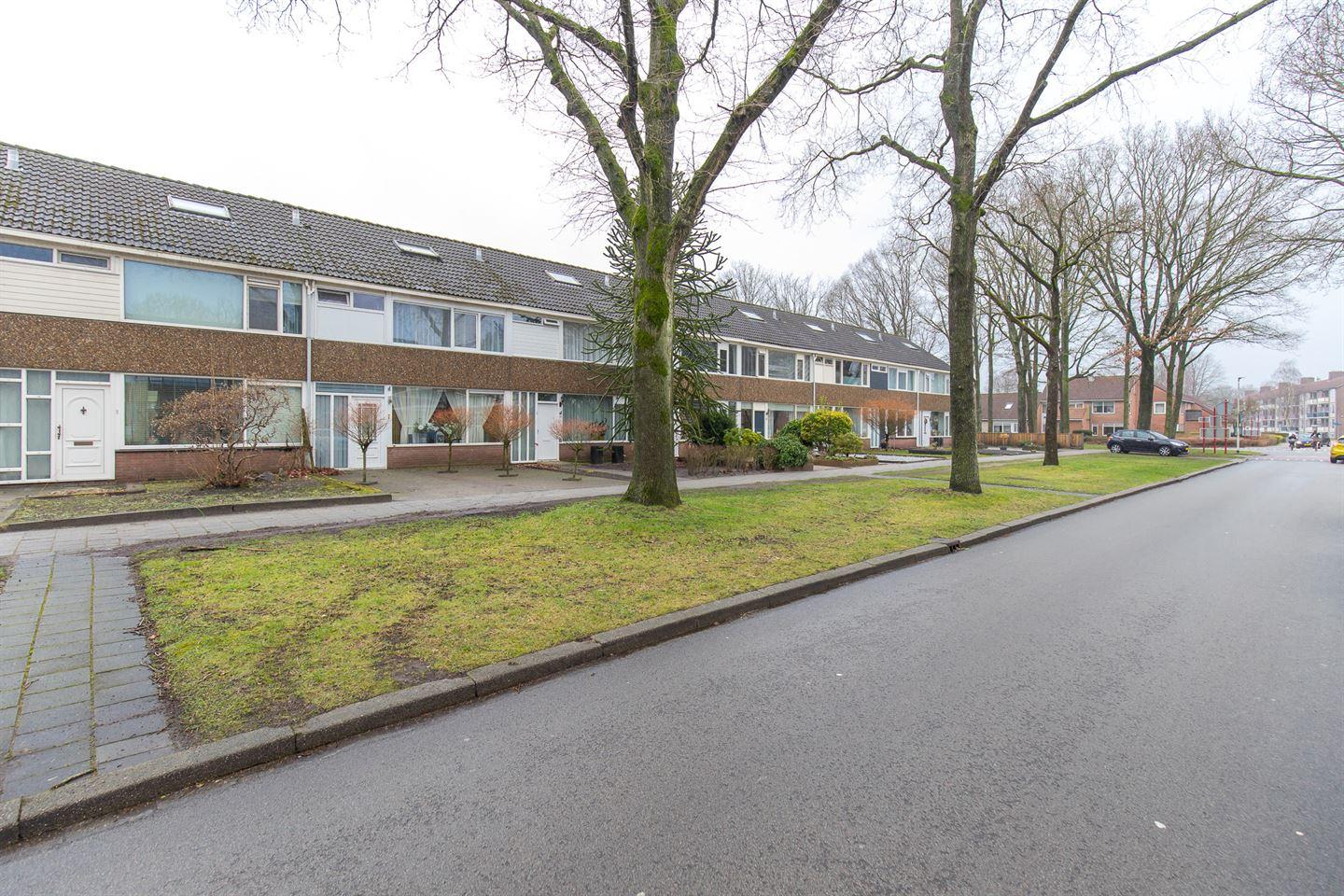 Tussenwoning te koop: Eikenhage 8, Stadskanaal
