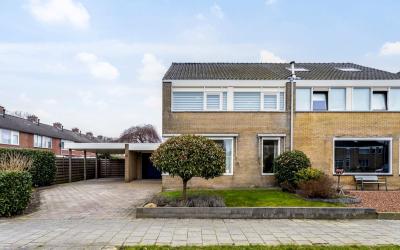 Dwarssplitt. 16