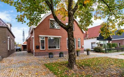 Spoorstraat 24