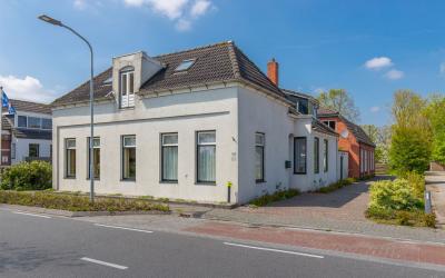 Zuiderdiep 359