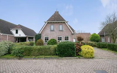 Veenbesstra. 30