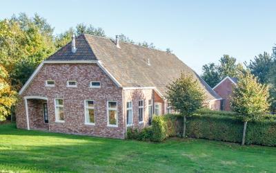 Zuiderdiep 16