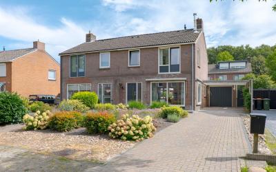 Beatrixstraat 15