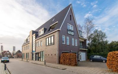 Jan Kortstr. 1-B