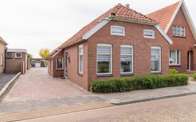 Schoolkade 153