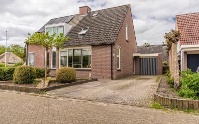 Voeghouten 14