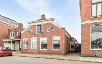 Boven Ooste. 25