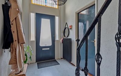 Boven Ooste. 161