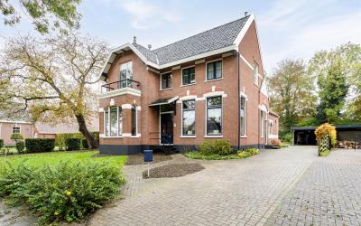 Boven Weste. 56