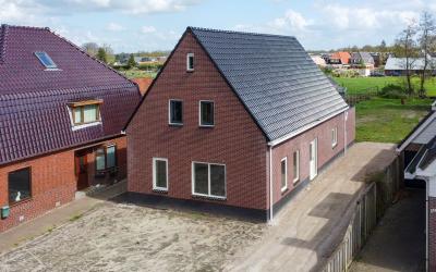 Middenweg 107