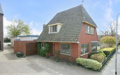 Torenstraat 84