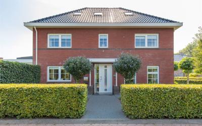 Nicolaas Emmenstraat 1