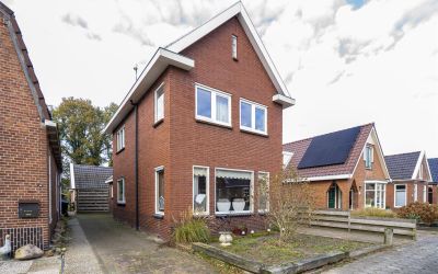 Middenweg 46