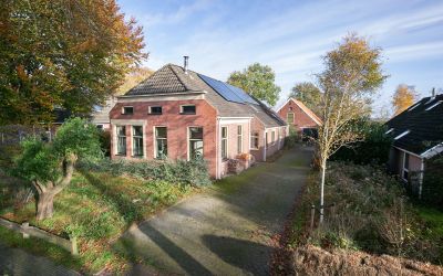Dorpsstraat 37