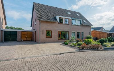 Tolhuiswijk 4