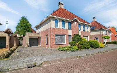 Oranjestraat 4