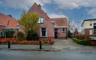 Hoogstraat 1