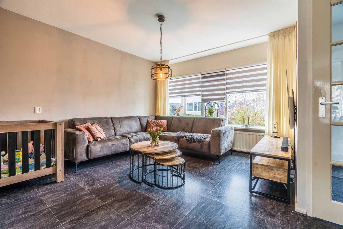 Tussenwoning te koop: Otterlaan 22, Winschoten