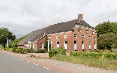 Hoofdweg 44