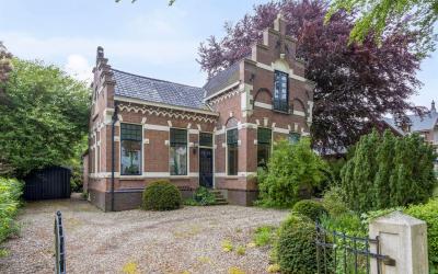 C.G.Wiegers. 17