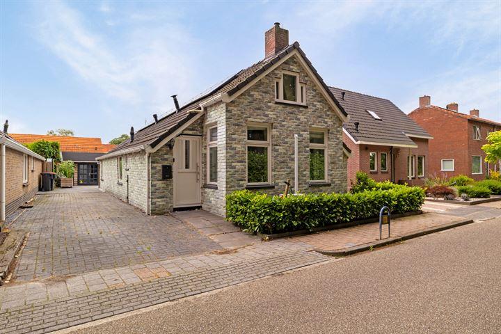 Vrijstaande woning te koop: Veenweg 23, Beerta