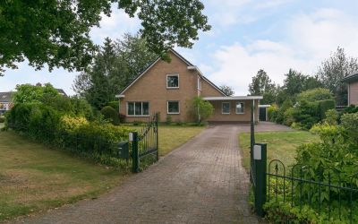 Hoofdweg 23