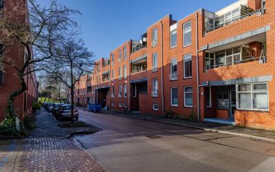 Grote Kruisstraat 25