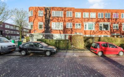 Van Hamelst. 2