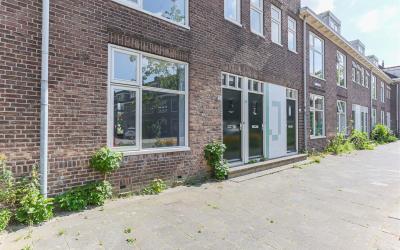 Koninginnel. 75