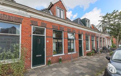 Eerste Spoo. 23