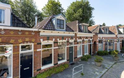 Eerste Spoo. 14