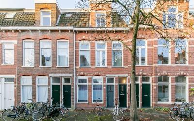 Van Sijsens. 61