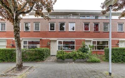 G. Sterring. 28