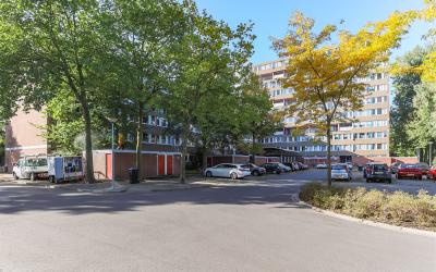 Meerpaal 83