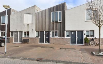 Damsterwaard 84
