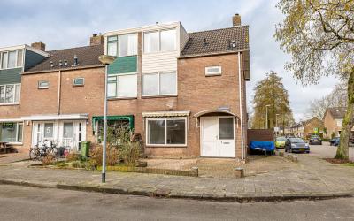Ribesstraat 1