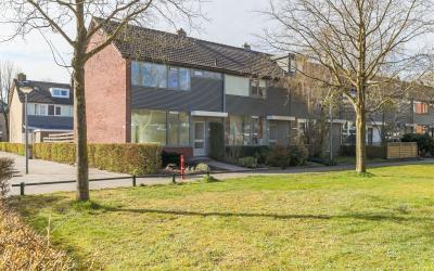 Topaasstraat 2