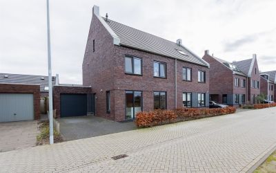 Senneroog 11