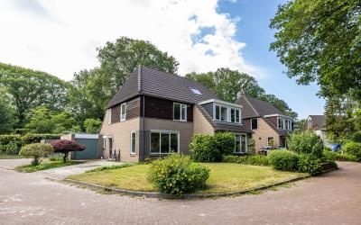 Van Heukelo. 7