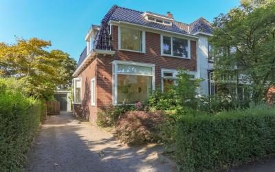 Middelhorst. 25