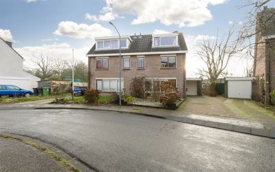 Kamperfoelieweg 50