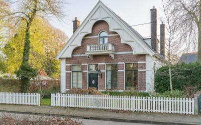 Rijksstraat. 124